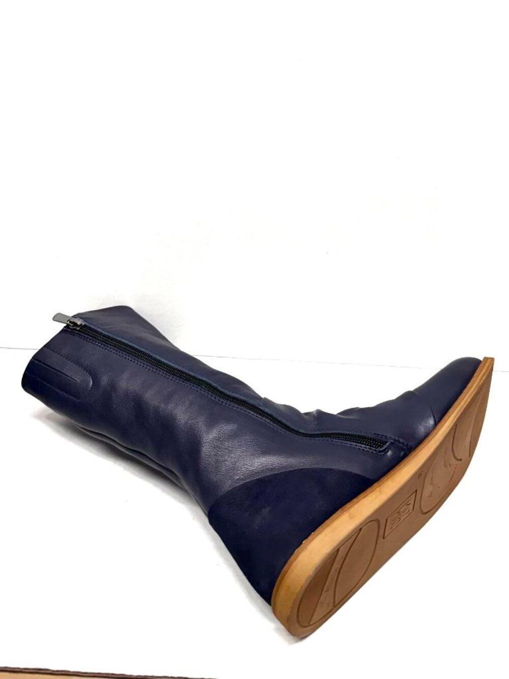 MIZ MOOZ SOFT LEATHER MID CALF BOOTS SIDE ZIP 37EU NAVY / 7US NEW # B-61 - Picture 4 of 7
